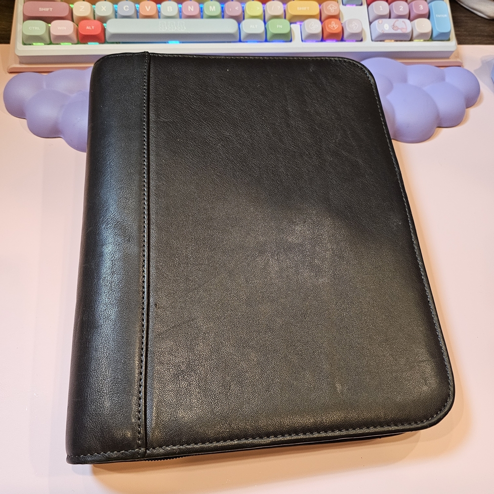 Daytimer Planner Brown Genuine Leather Like New